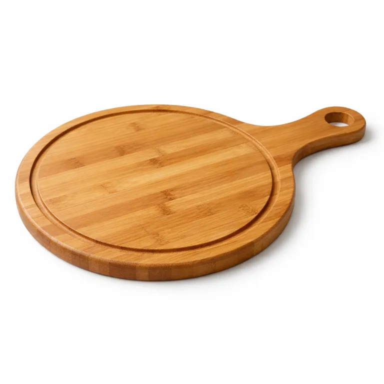 This bamboo pizza cutting board is finished with a matte food-safe oil for a subtle sheen and enhanced durability. It features a round handle and a juice groove running along the perimeter to catch drips when slicing.